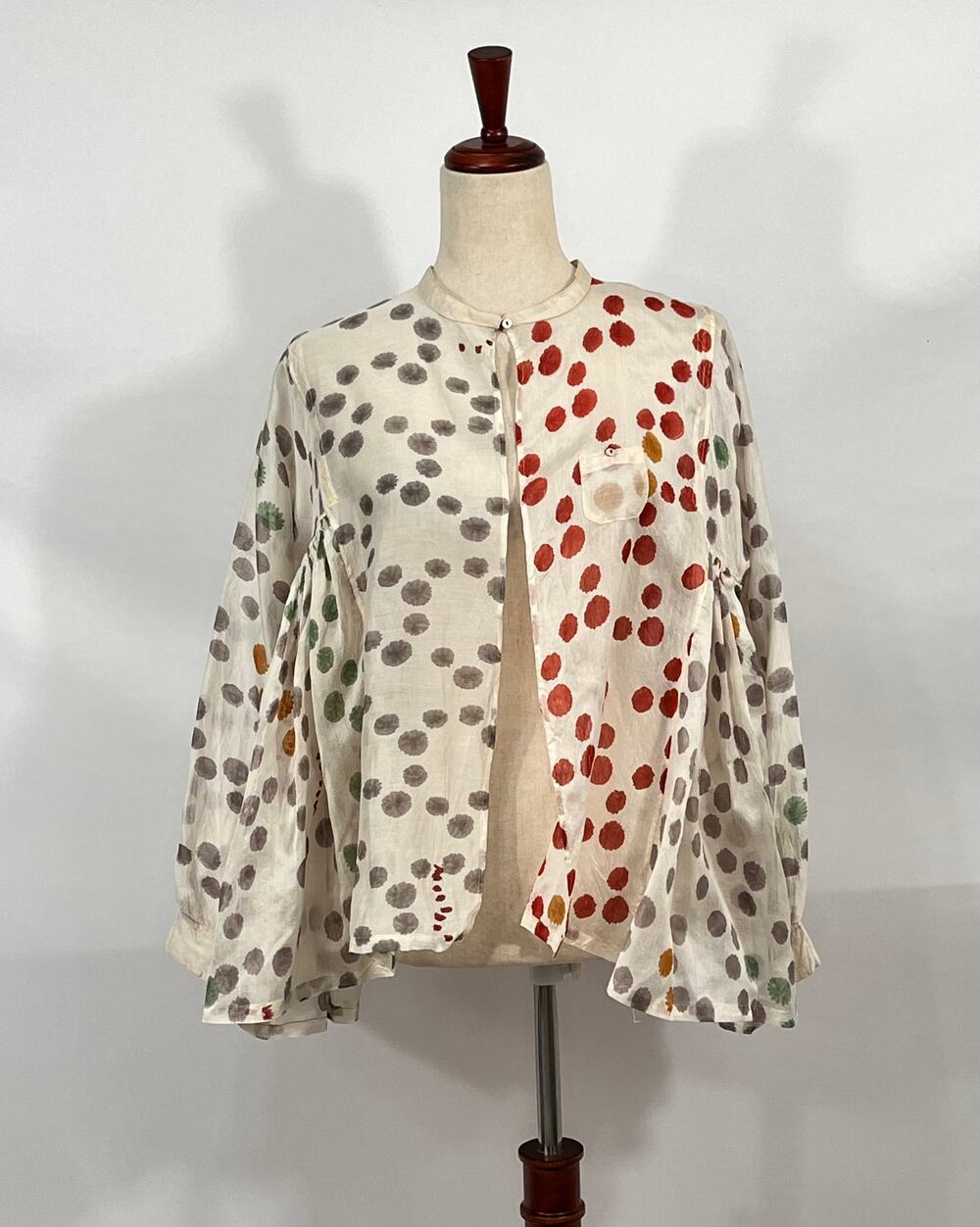 INJIRI 38 M Cotton Silk Polka Dot Print Lightweight Side Gather Jacket Cardigan